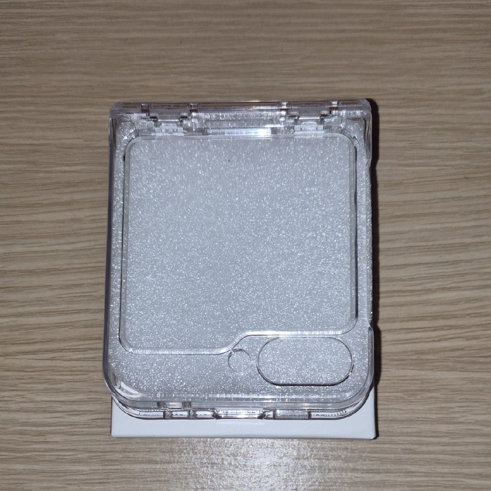 Galaxy Z Flip 6 Case